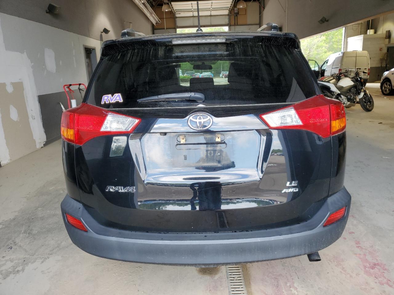 Photo 5 VIN: 2T3BFREV3EW182473 - TOYOTA RAV 4 