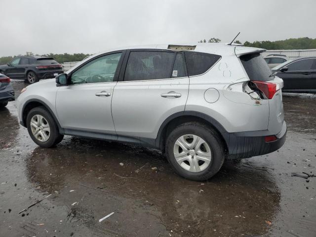 Photo 1 VIN: 2T3BFREV3FW269789 - TOYOTA RAV4 LE 