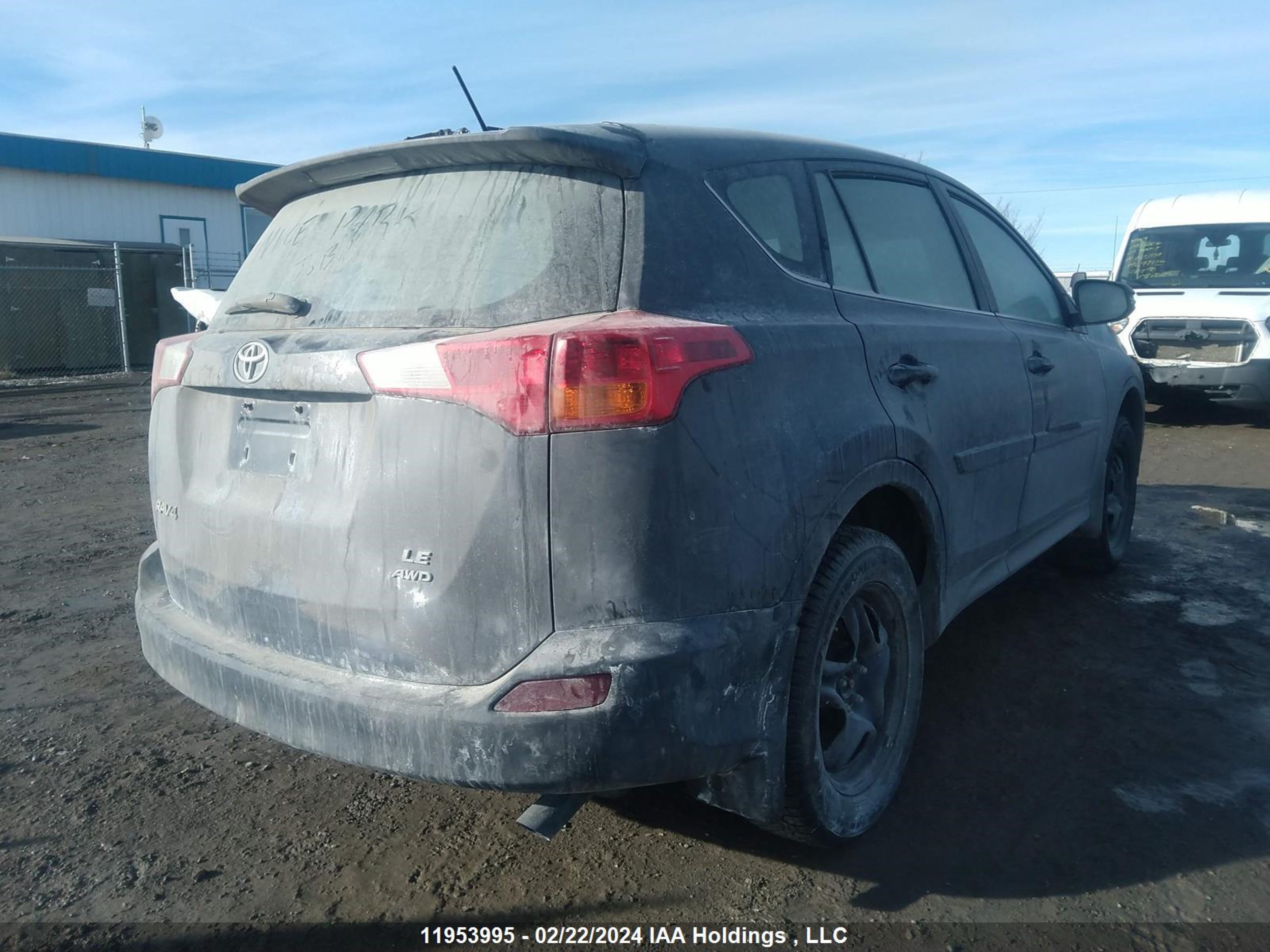 Photo 3 VIN: 2T3BFREV3FW328100 - TOYOTA RAV 4 