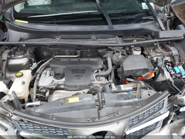 Photo 9 VIN: 2T3BFREV3FW332390 - TOYOTA RAV4 