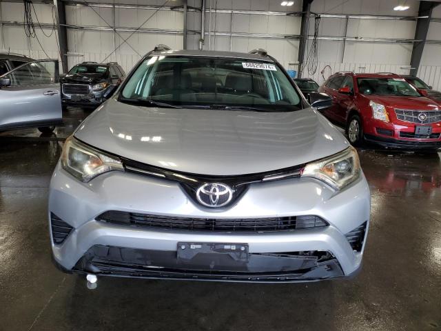 Photo 4 VIN: 2T3BFREV3GW429283 - TOYOTA RAV4 LE 