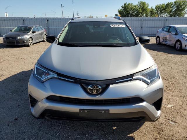 Photo 4 VIN: 2T3BFREV3HW590430 - TOYOTA RAV4 LE 