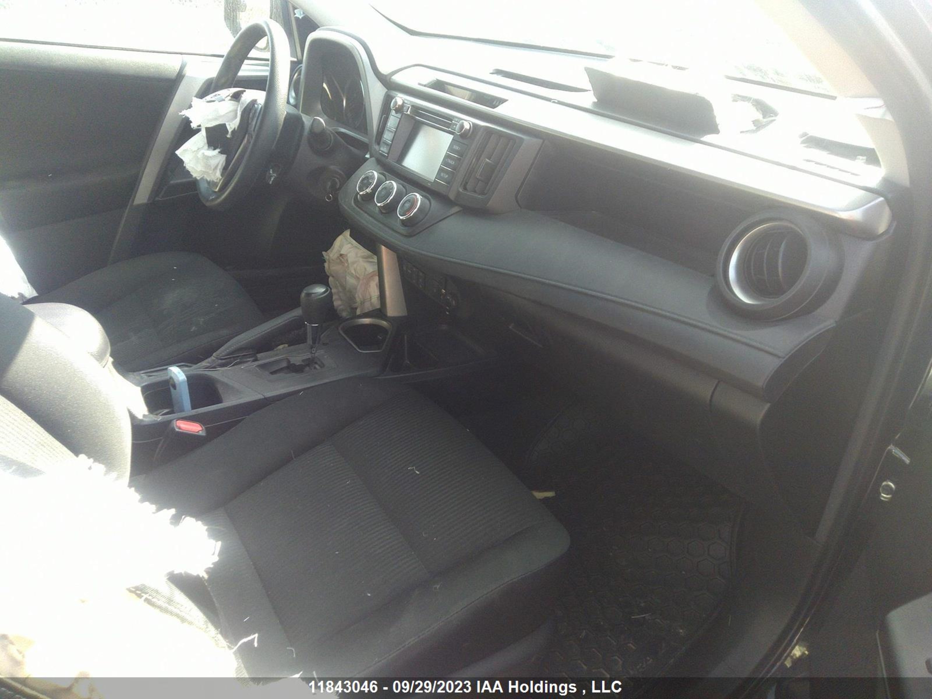 Photo 4 VIN: 2T3BFREV3JW785790 - TOYOTA RAV 4 