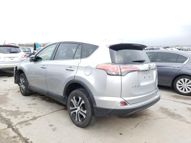 Photo 2 VIN: 2T3BFREV3JW788012 - TOYOTA RAV4 LE 