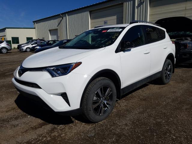 Photo 1 VIN: 2T3BFREV3JW813197 - TOYOTA RAV4 LE 