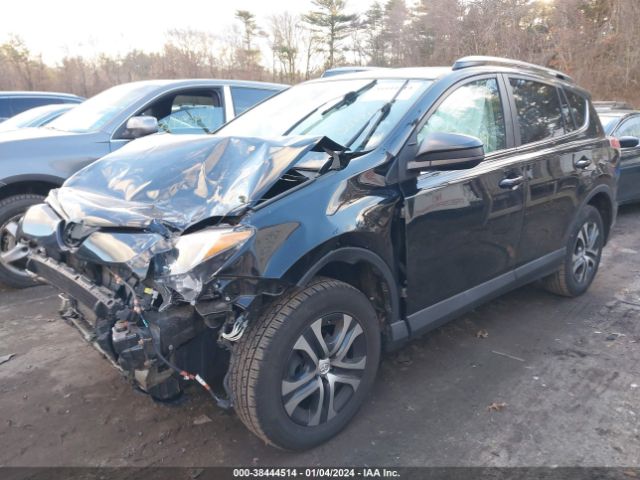 Photo 1 VIN: 2T3BFREV3JW828556 - TOYOTA RAV4 