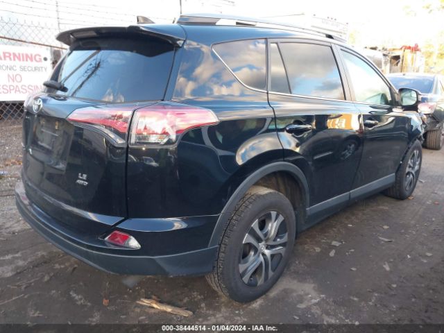 Photo 3 VIN: 2T3BFREV3JW828556 - TOYOTA RAV4 