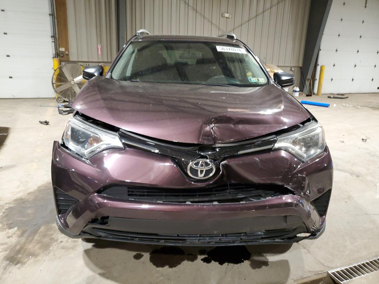 Photo 4 VIN: 2T3BFREV4GW527772 - TOYOTA RAV 4 