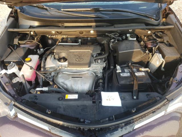 Photo 6 VIN: 2T3BFREV4HW544282 - TOYOTA RAV4 LE 