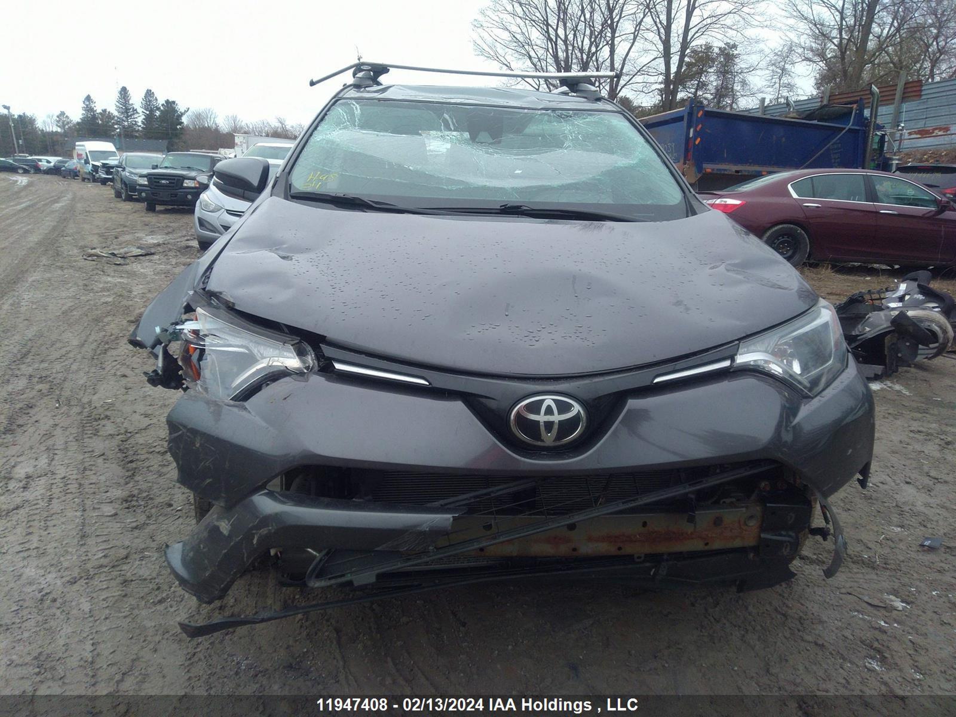 Photo 5 VIN: 2T3BFREV4HW633821 - TOYOTA RAV 4 