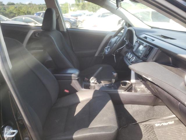 Photo 4 VIN: 2T3BFREV4HW661425 - TOYOTA RAV4 LE 