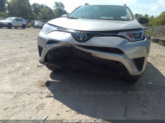 Photo 5 VIN: 2T3BFREV4HW663983 - TOYOTA RAV4 