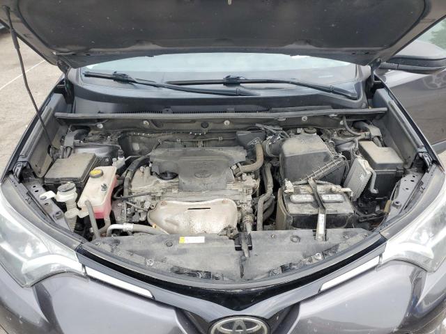 Photo 11 VIN: 2T3BFREV4JW743970 - TOYOTA RAV4 LE 