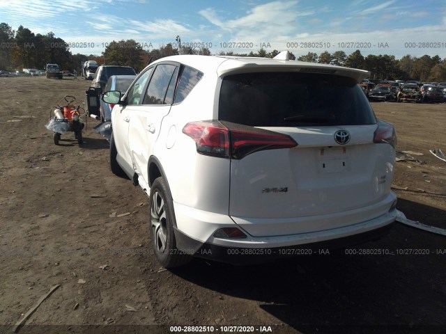 Photo 2 VIN: 2T3BFREV4JW776788 - TOYOTA RAV4 