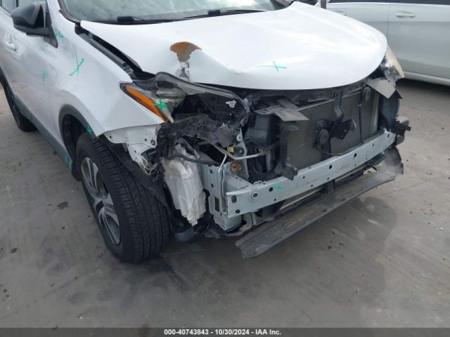 Photo 5 VIN: 2T3BFREV4JW777519 - TOYOTA RAV4 