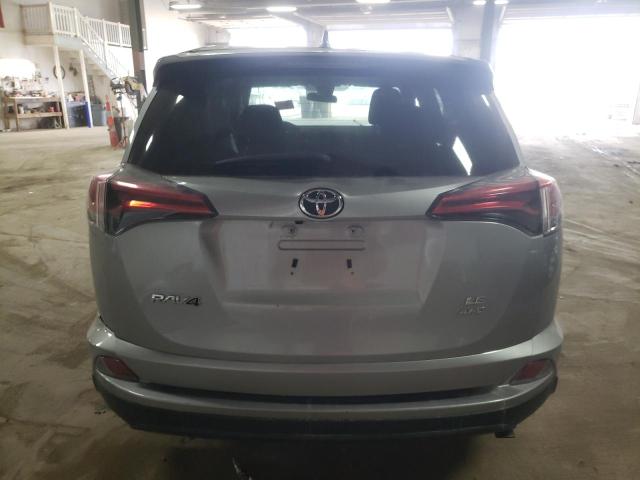 Photo 5 VIN: 2T3BFREV4JW847455 - TOYOTA RAV4 LE 