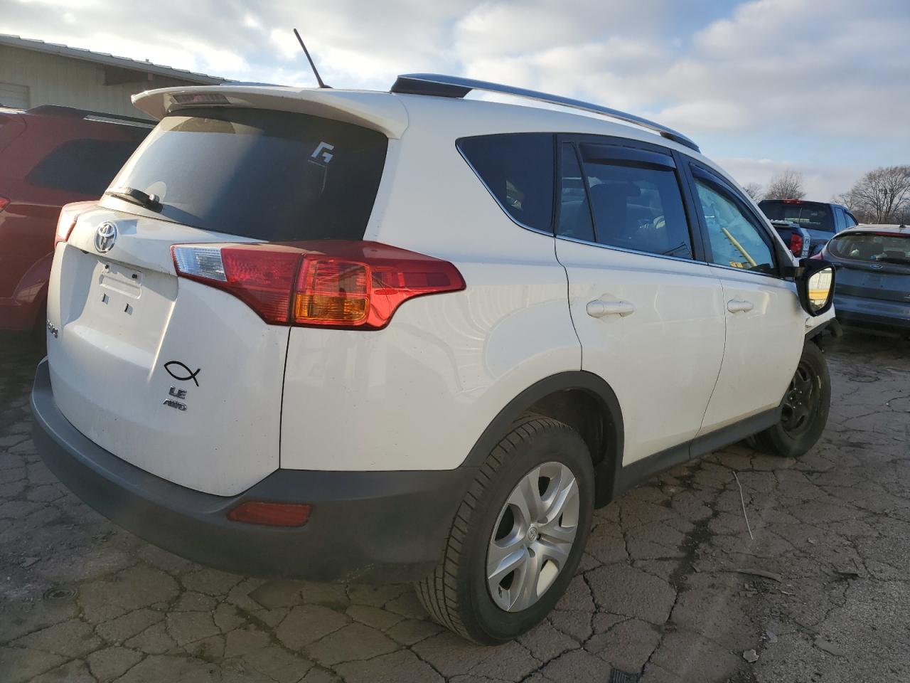 Photo 2 VIN: 2T3BFREV5EW126616 - TOYOTA RAV 4 