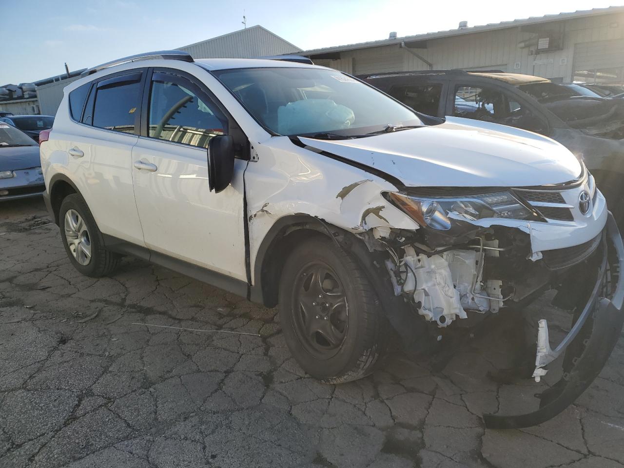 Photo 3 VIN: 2T3BFREV5EW126616 - TOYOTA RAV 4 