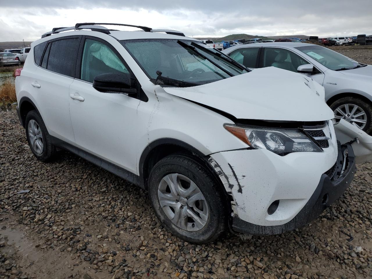 Photo 3 VIN: 2T3BFREV5FW264500 - TOYOTA RAV 4 