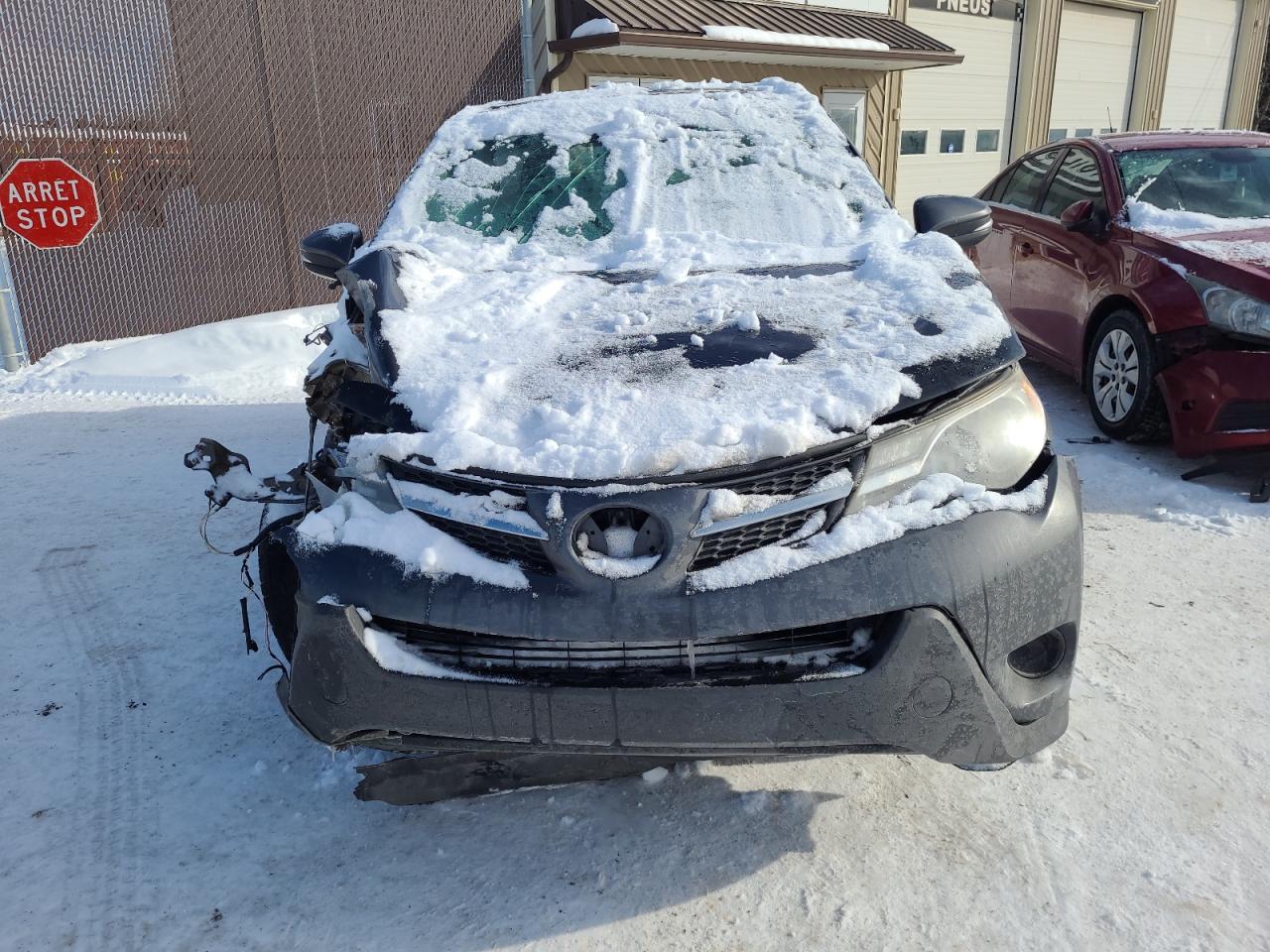 Photo 4 VIN: 2T3BFREV5FW349370 - TOYOTA RAV 4 