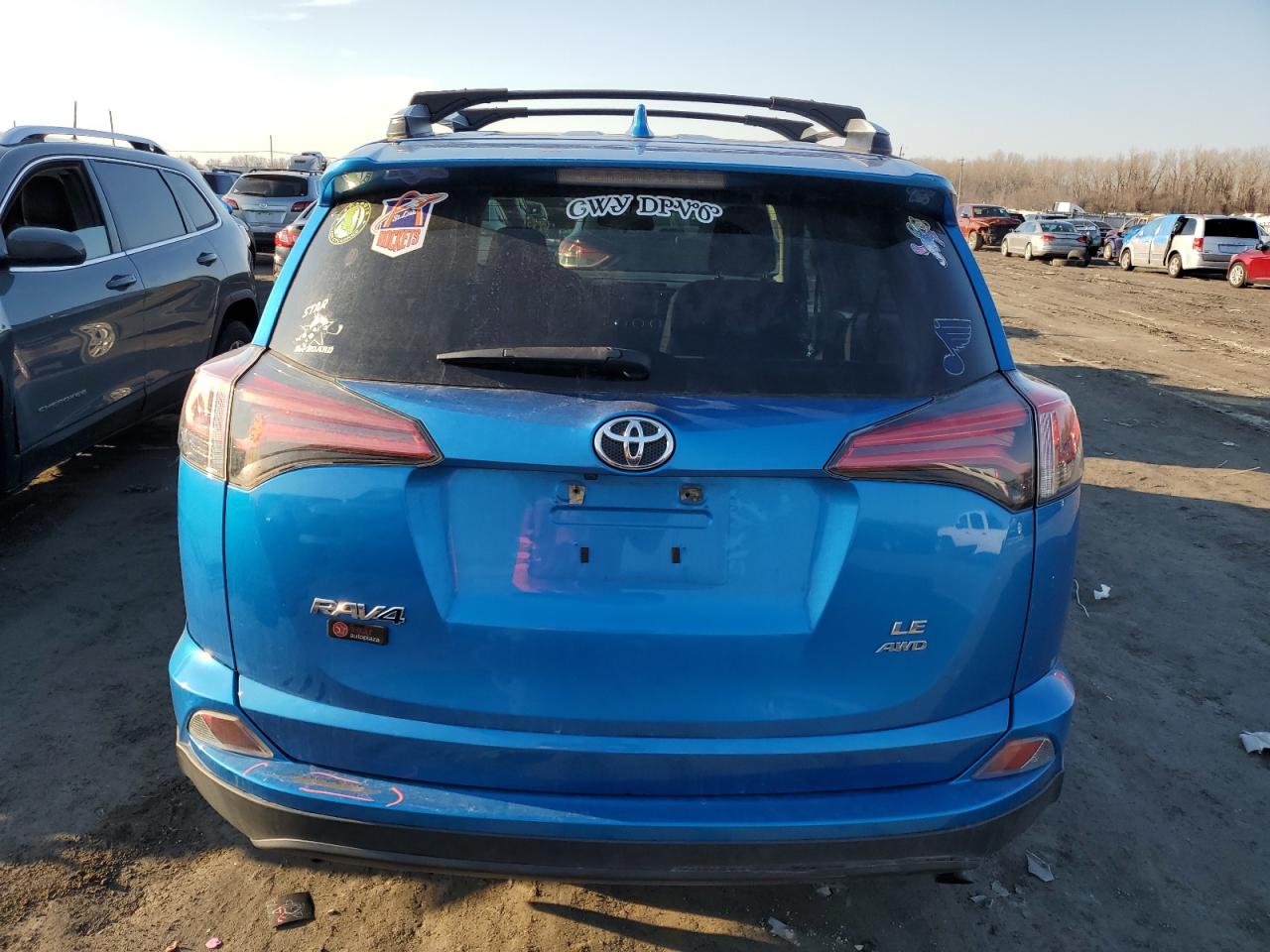 Photo 5 VIN: 2T3BFREV5GW424375 - TOYOTA RAV 4 