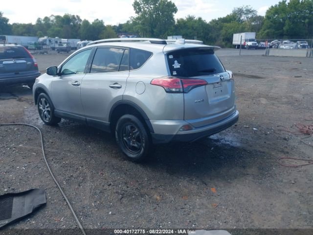 Photo 2 VIN: 2T3BFREV5HW622004 - TOYOTA RAV4 