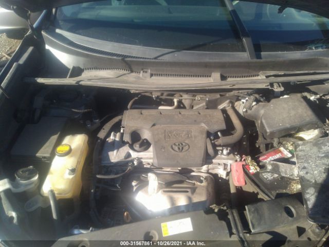 Photo 9 VIN: 2T3BFREV5JW697775 - TOYOTA RAV4 