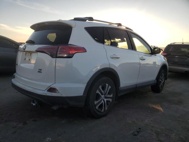 Photo 2 VIN: 2T3BFREV5JW744755 - TOYOTA RAV4 LE 