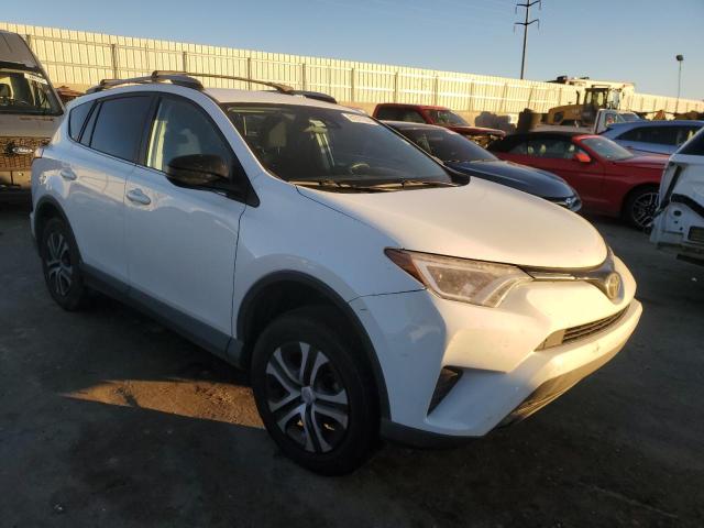 Photo 3 VIN: 2T3BFREV5JW744755 - TOYOTA RAV4 LE 