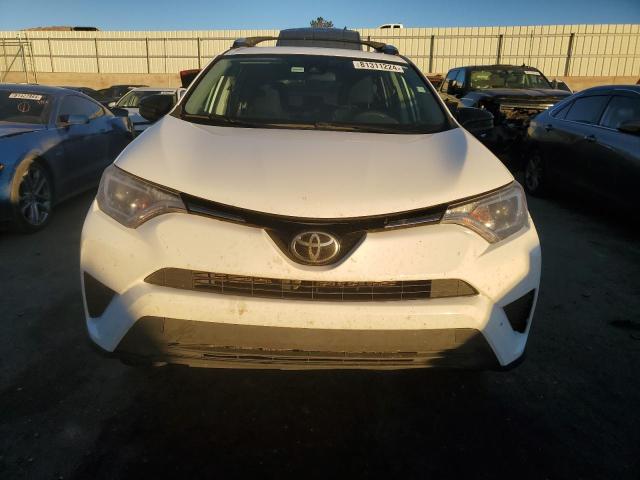 Photo 4 VIN: 2T3BFREV5JW744755 - TOYOTA RAV4 LE 