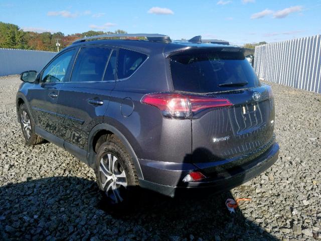 Photo 2 VIN: 2T3BFREV5JW747056 - TOYOTA RAV4 LE 