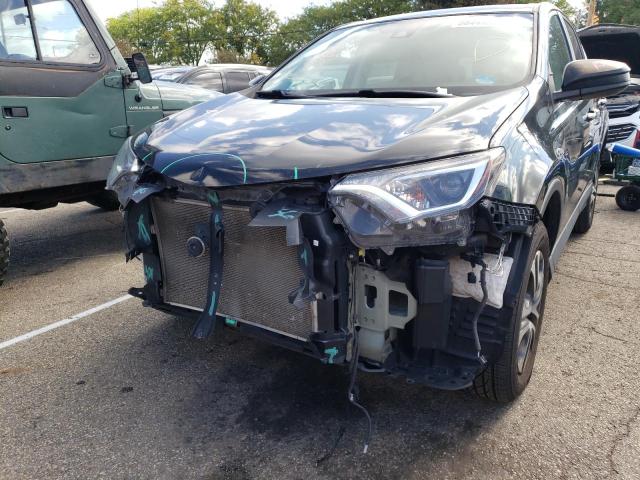 Photo 8 VIN: 2T3BFREV5JW793292 - TOYOTA RAV4 LE 