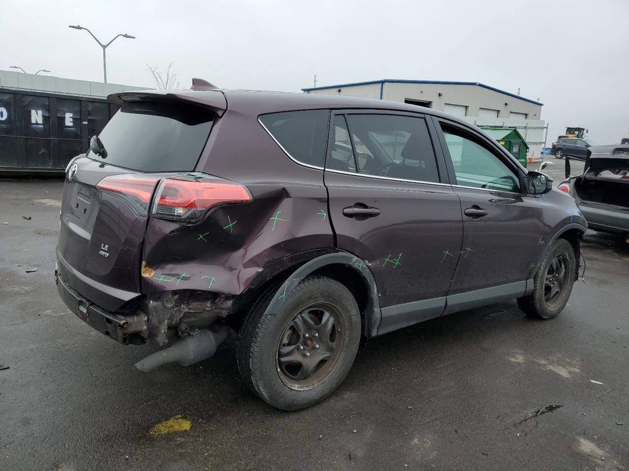 Photo 2 VIN: 2T3BFREV5JW856584 - TOYOTA RAV4 