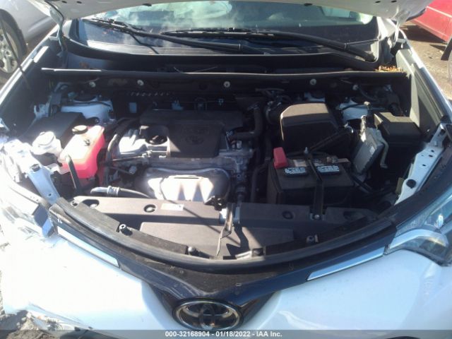 Photo 9 VIN: 2T3BFREV5JW857265 - TOYOTA RAV4 