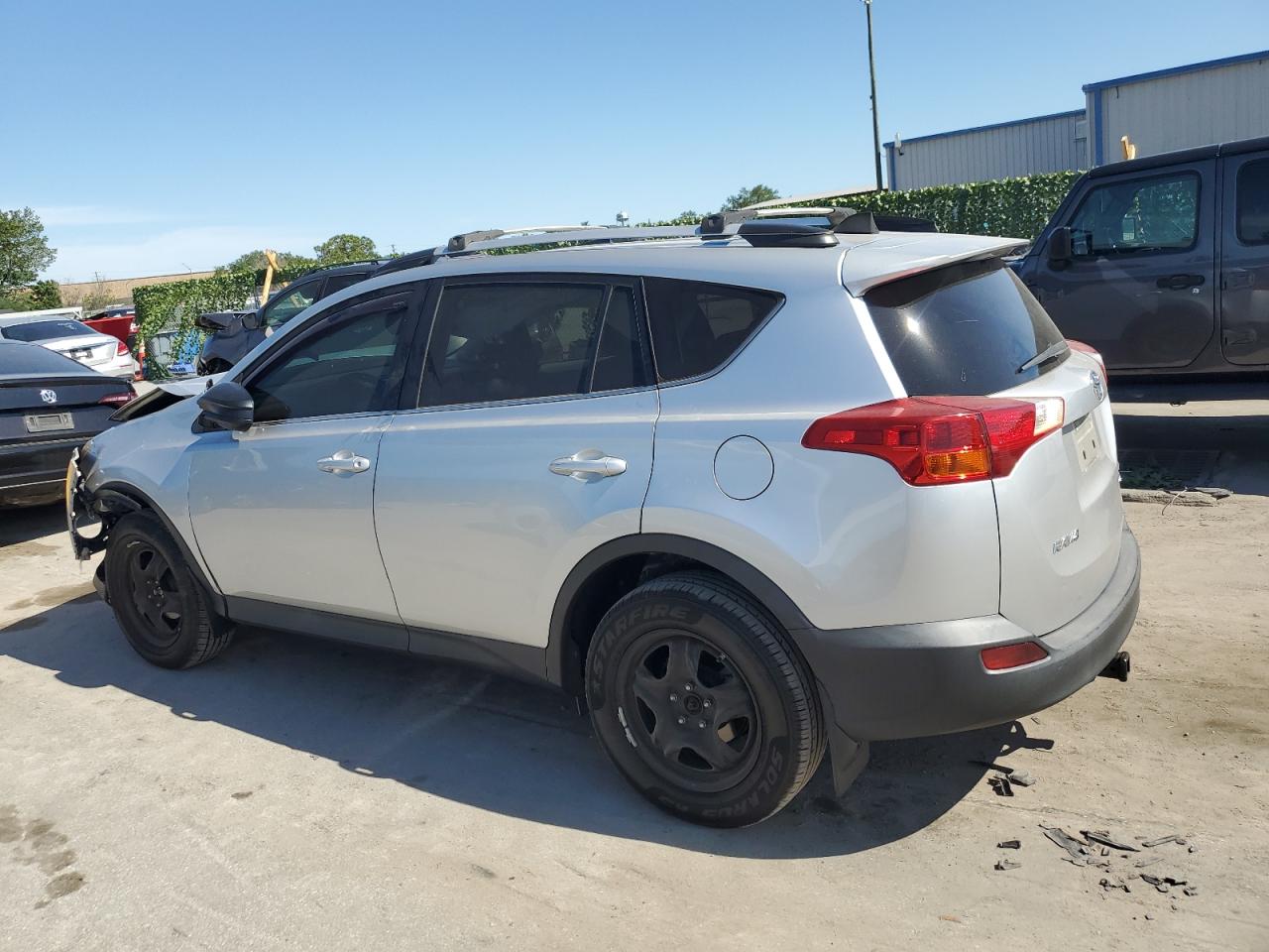 Photo 1 VIN: 2T3BFREV6DW033229 - TOYOTA RAV 4 