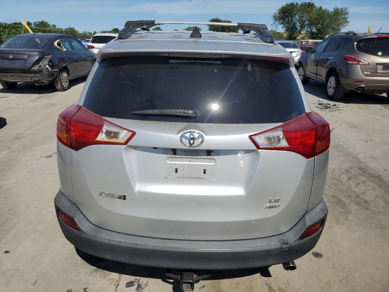 Photo 5 VIN: 2T3BFREV6DW033229 - TOYOTA RAV 4 