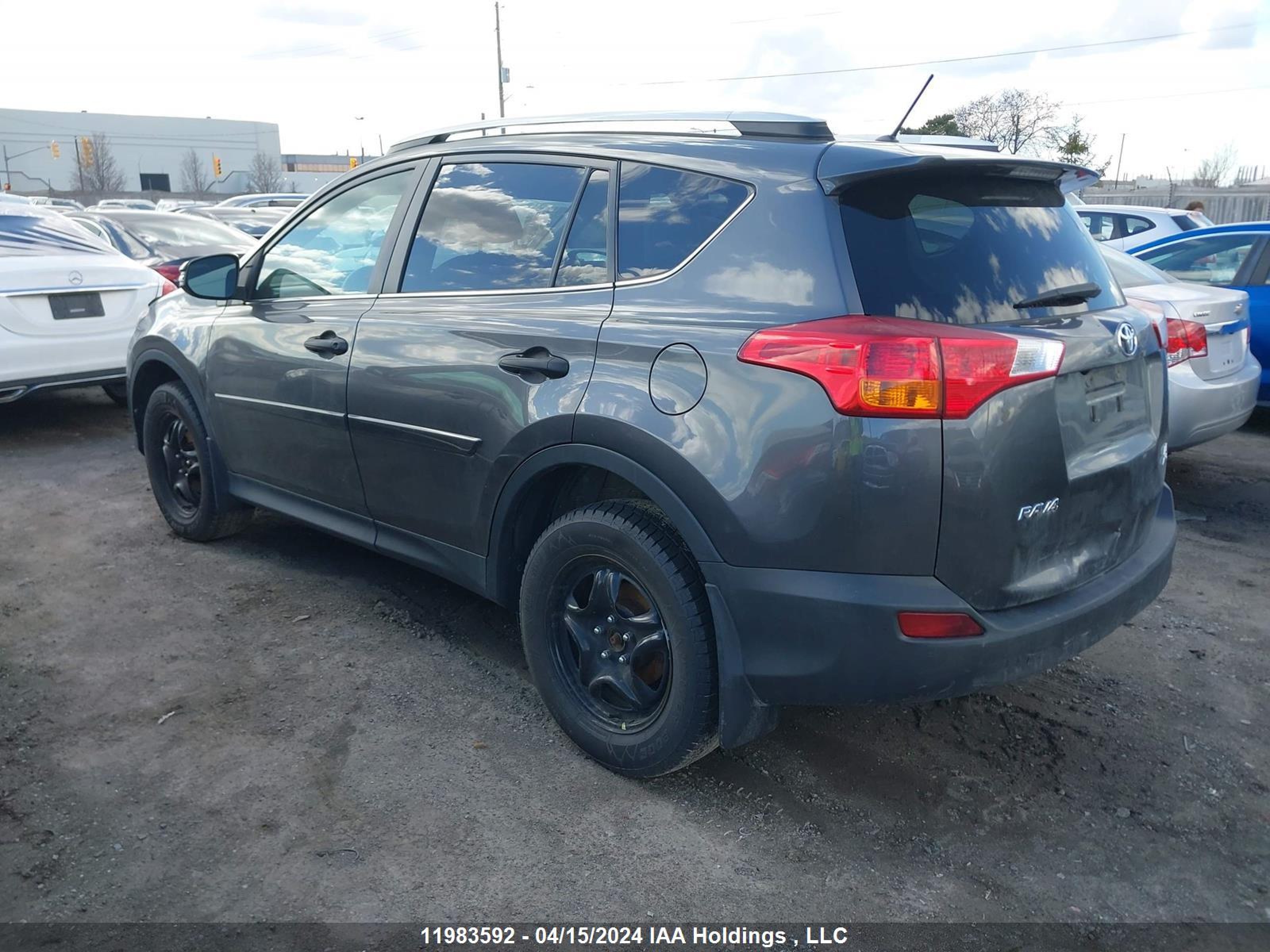 Photo 2 VIN: 2T3BFREV6DW101917 - TOYOTA RAV 4 