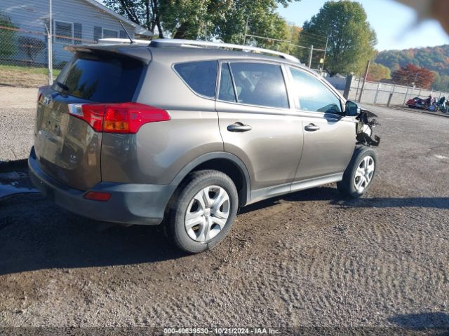 Photo 3 VIN: 2T3BFREV6FW249939 - TOYOTA RAV4 