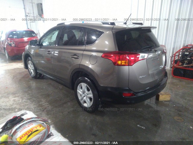 Photo 2 VIN: 2T3BFREV6FW325515 - TOYOTA RAV4 