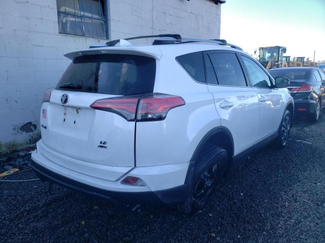 Photo 3 VIN: 2T3BFREV6GW414972 - TOYOTA RAV4 LE 