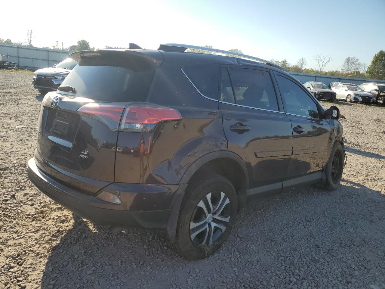 Photo 2 VIN: 2T3BFREV6GW458129 - TOYOTA RAV 4 