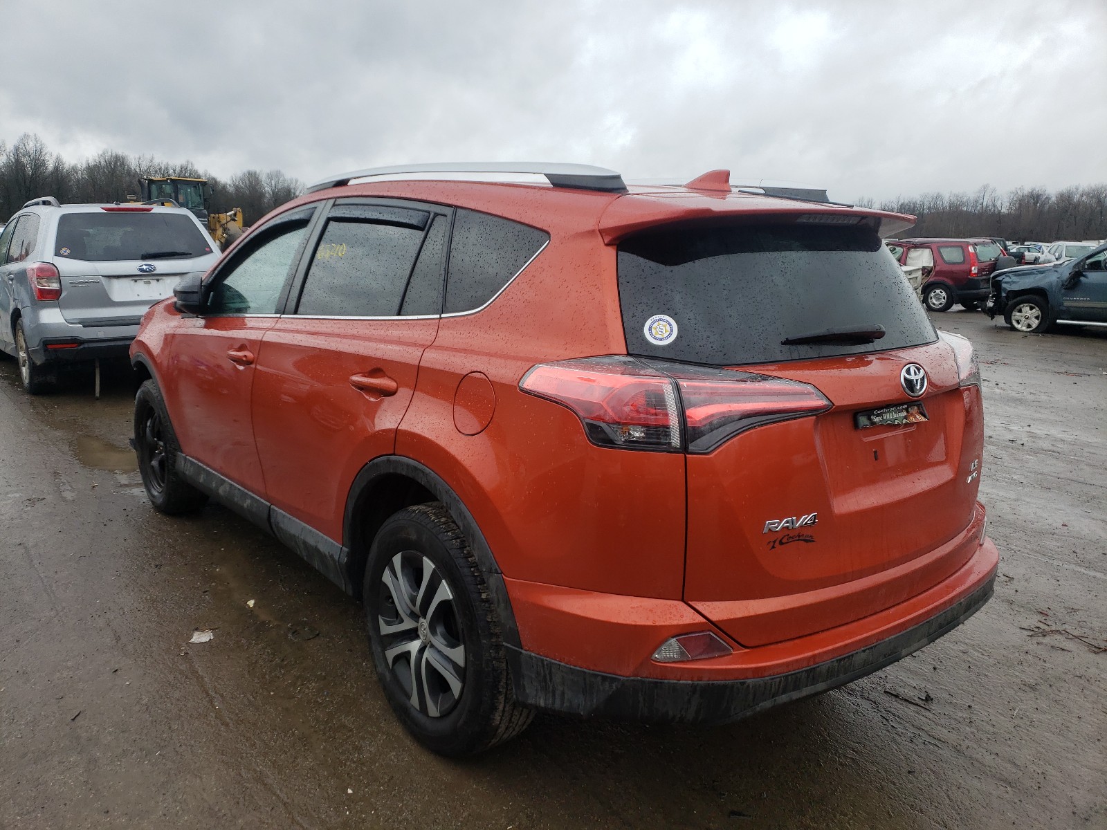 Photo 2 VIN: 2T3BFREV6GW473701 - TOYOTA RAV4 LE 