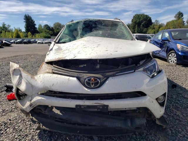 Photo 4 VIN: 2T3BFREV6HW555350 - TOYOTA RAV4 LE 