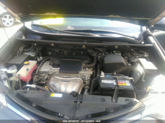 Photo 9 VIN: 2T3BFREV6HW577591 - TOYOTA RAV4 