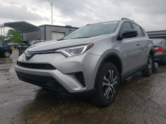 Photo 1 VIN: 2T3BFREV6HW612338 - TOYOTA RAV4 LE 