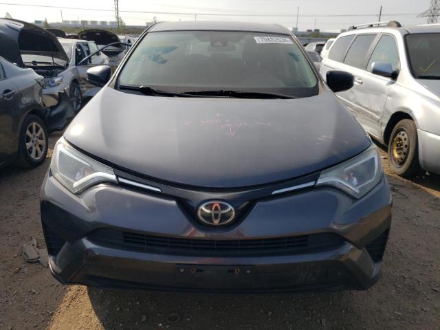 Photo 4 VIN: 2T3BFREV6JW713711 - TOYOTA RAV4 LE 