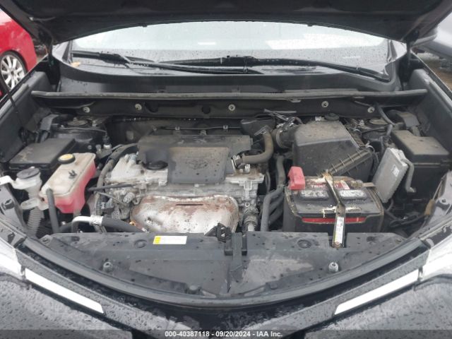 Photo 9 VIN: 2T3BFREV6JW768319 - TOYOTA RAV4 