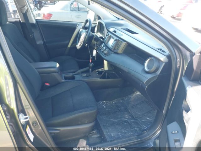 Photo 4 VIN: 2T3BFREV6JW800606 - TOYOTA RAV4 