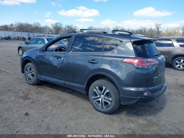 Photo 2 VIN: 2T3BFREV6JW838028 - TOYOTA RAV4 