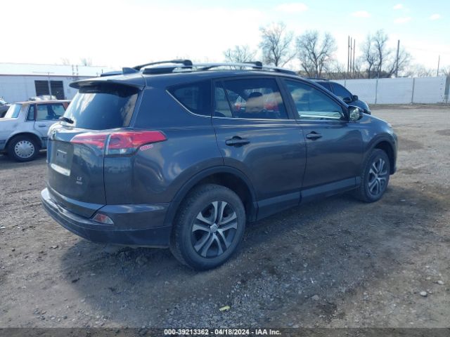 Photo 3 VIN: 2T3BFREV6JW838028 - TOYOTA RAV4 